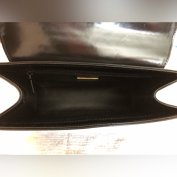 SOLD Givenchy Very Rare Vintage Black Patent Top Handle 4G Handbag - Picture 13 of 17